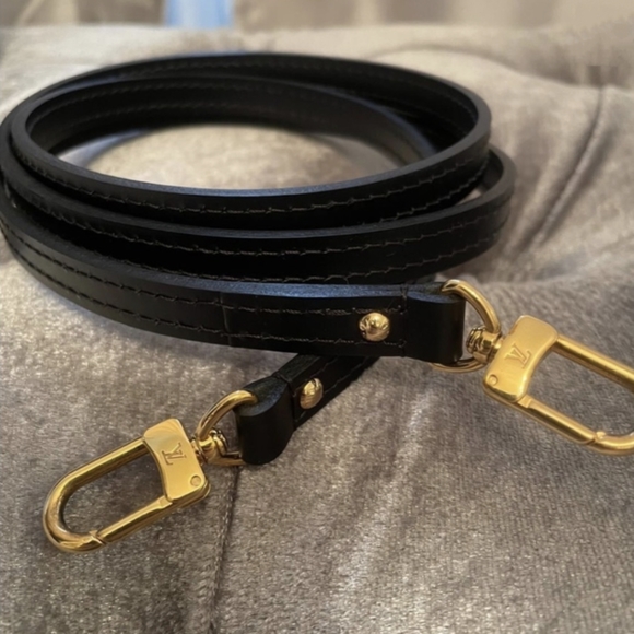 SOLD LOUIS VUITTON WORLD TOUR ALMA - Picture 6 of 8